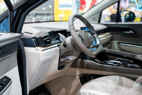 Hyundai CUSTIN