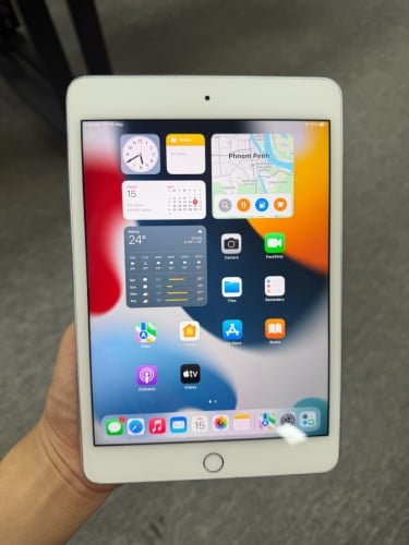 ipad Mini 4 នៅស្អាត99% លក់ធូរៗ