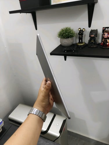 iPad Pro 10.5 256g Sim Wifi ស្អាត98%