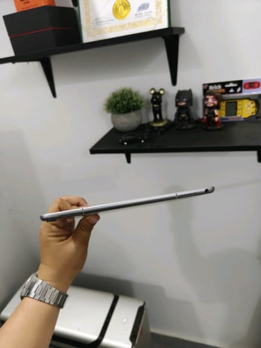 iPad Pro 10.5 256g Sim Wifi ស្អាត98%