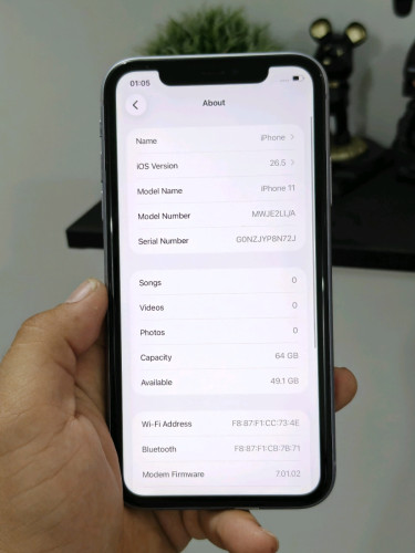 iPhone 11 64g សានុំហ្សីន ស្អាត98%