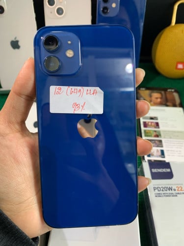iPhone 12 ចចារ