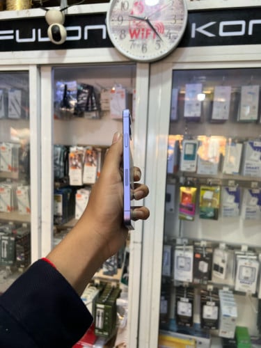 iPhone 12 ពណ៌ស្វាយ 🍏 LLA 64GB  Battery 88% 🔋 តួស្អាត 99% សំណុំហ្សីន