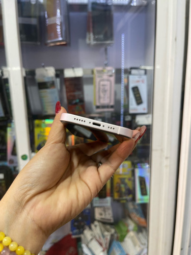 iPhone 13/128GB/LLថ្ម90%តួរស្អាតសុីនសានុំ