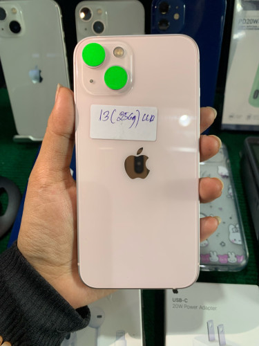 iPhone 13 256G