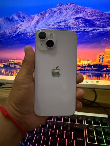Iphone 14 128G សុំណុំហ្សីនណែន​99%កាត់បានធូរលក់វិញធូរៗ