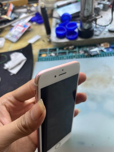 iPhone 7 សាណុំ​សុីន​លក់​9មុឺន