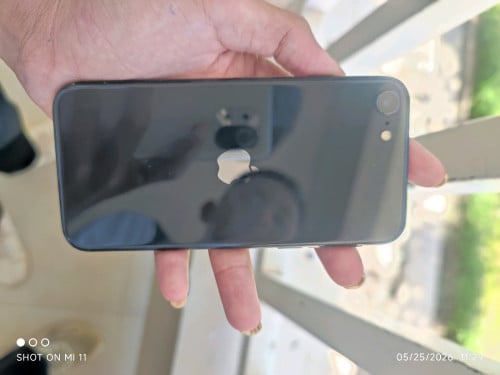 Iphone se 2 ប្រញាប់លុយ