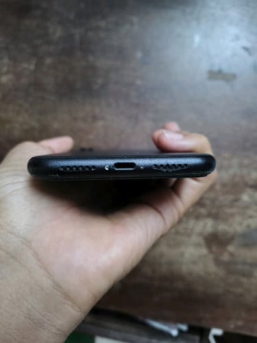 Iphone XR 64G ស្រណំមិនធ្លាប់ផ្លាស់ប្ដូរ