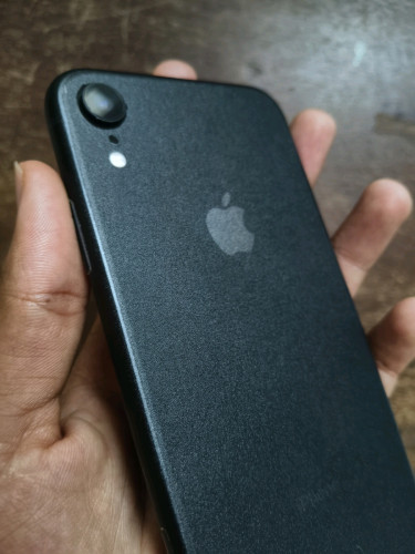 Iphone XR 64G ស្រណំមិនធ្លាប់ផ្លាស់ប្ដូរ