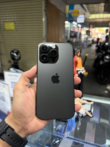 Iphone14Pro LL 128G ប្រើESIM ម៉ាសុីនស្រុីនឆ្លាស អត់ស្គេន