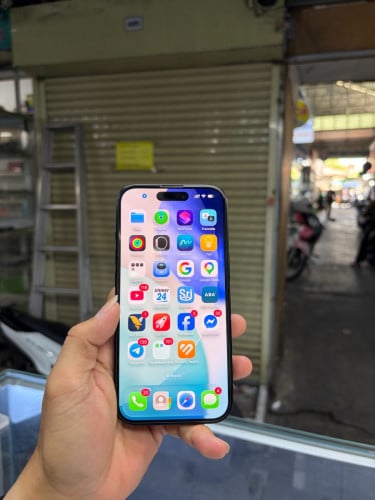 Iphone15 256G CH sim2 ម៉ាសុីនអេក្រង់ស្រុីន ឆ្លាសម៉ាសុីន