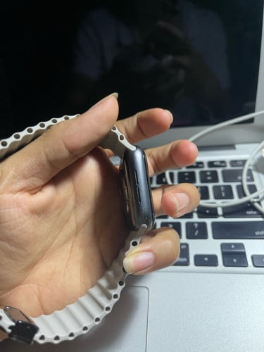 Iwatch s4 44MM នៅស្អាត 98$