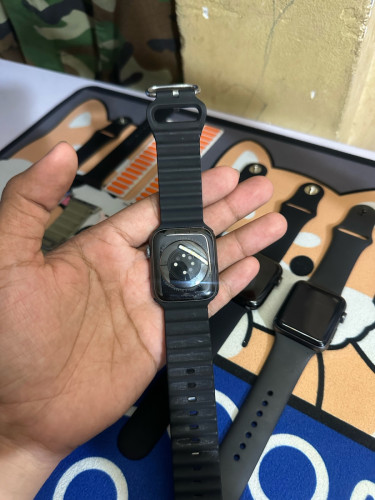 Iwatch s6 44mm ពណ៌  Space Grey