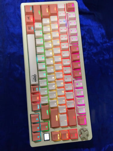 Keyboard gaming អេមណាស់