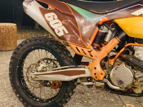 KTM 250 SX-F 2011 មានពន្ធមិនទាន់រៀបចំ តម្លៃទន់ៗ