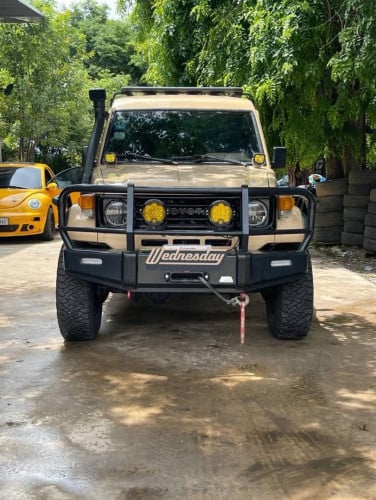 Land Cruiser 70 series modified