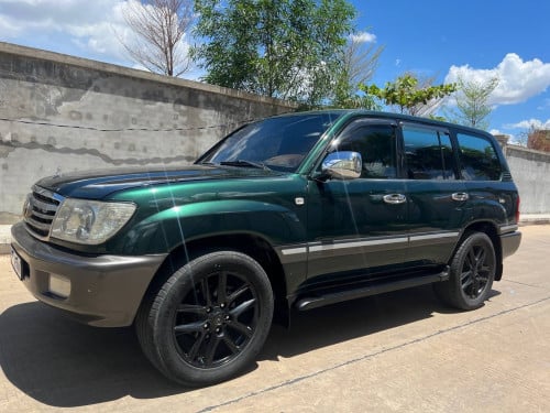 LAND CRUISER 98 ម៉ាស៊ូតសុិនធំ24ហ្វាលថ្មី 11800$ចចារ
