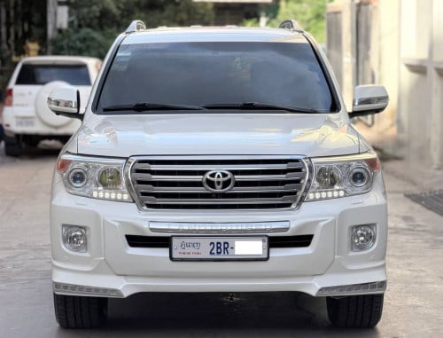 Landcriuser GXR V8 2015 Arab Diesel ម៉ាស៊ូត