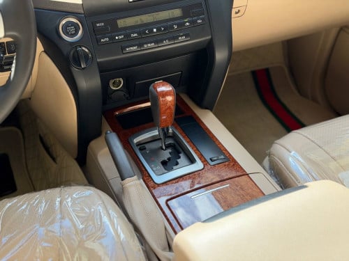 Landcriuser GXR V8 2015 Arab Diesel ម៉ាស៊ូត