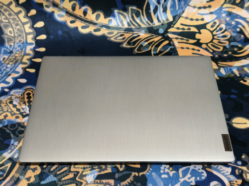 Lenovo IdeaPad 3 14IML05
