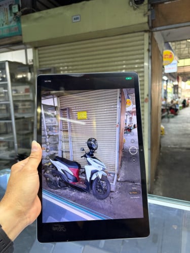 Lenovo pad pro12.7inh 256G Ram8G សានុំស្រុីន 99% ខេសស្រុីន
