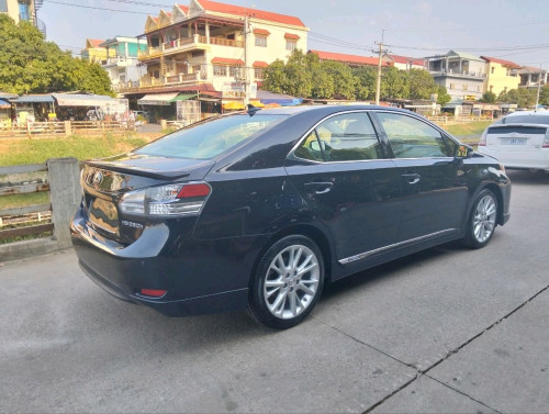 Lexus HS 250h advanced premium 010 ក្រដាសពន្ធ ឡានស្អាត ក្នុងលឿង តំលៃ22500$(ចរចារ)