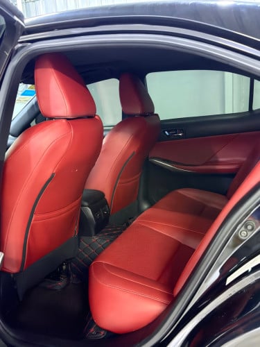 Lexus IS200T 2016 F-Sport