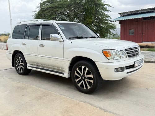 Lexus LX470 V8 ឆ្នាំ03 ពណ័ស កាំម៉ៃ សាំងសុទ្ធ ឡានម្ចាស់ទី1