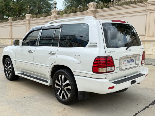 Lexus LX470 V8 ឆ្នាំ03 ពណ័ស កាំម៉ៃ សាំងសុទ្ធ ឡានម្ចាស់ទី1