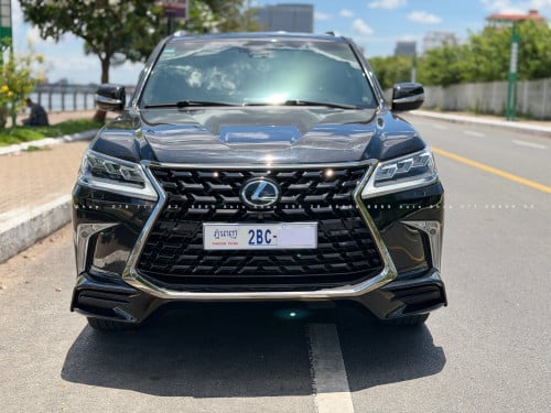 Lexus Lx570 2017 Arab