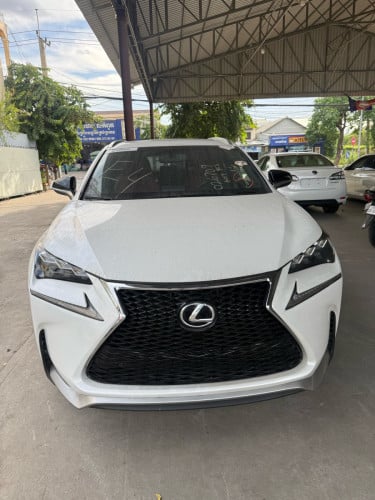Lexus nx200t f-sport 2015
