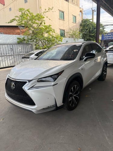 Lexus nx200t f-sport 2015