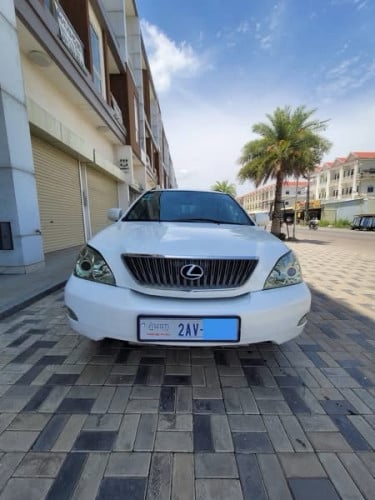 Lexus RX 330 ឆ្នាំ2004 ពាក់កណ្ដាលហ្វូល