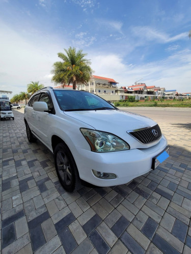 Lexus RX 330 ឆ្នាំ2004 ពាក់កណ្ដាលហ្វូល
