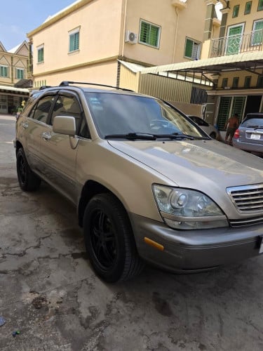 Lexus RX300