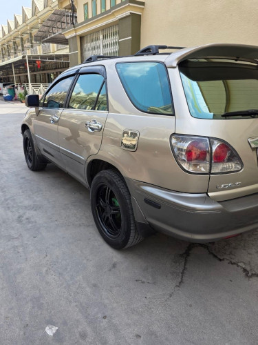 Lexus RX300