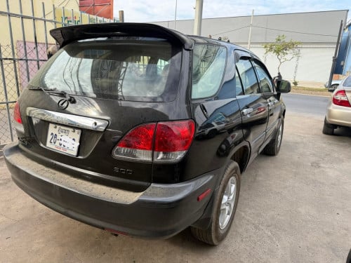 Lexus Rx300 99