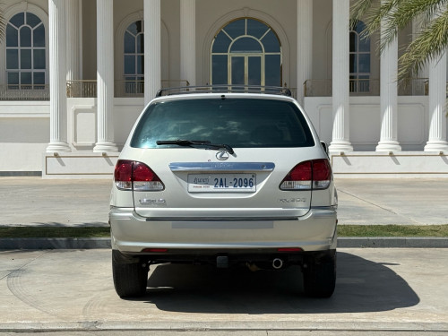 Lexus RX300 P2 99