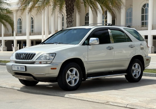 Lexus RX300 P2 99