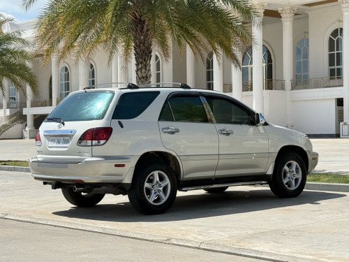 Lexus RX300 P2 99