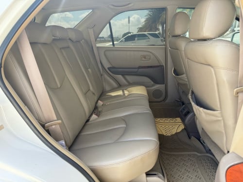 Lexus RX300 P2 99