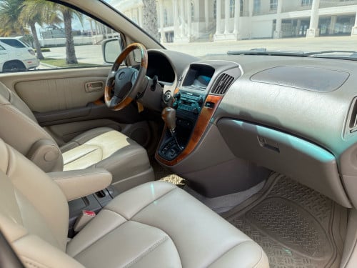 Lexus RX300 P2 99