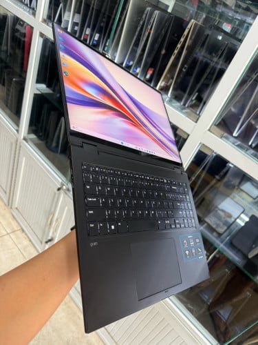 LG Gram 16 2in1 2024 (99%)