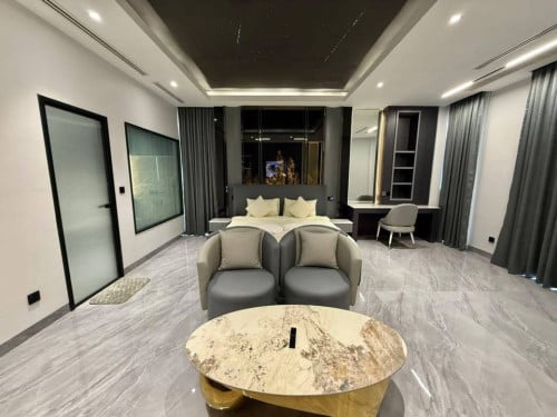 Luxury big Villa with pool for Rent