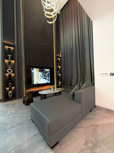 Luxury big Villa with pool for Rent