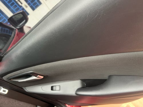 Mazda2 លក់