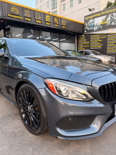 Mercedes-Benz C300 AMG