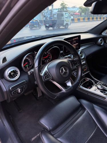 Mercedes-Benz C300 AMG