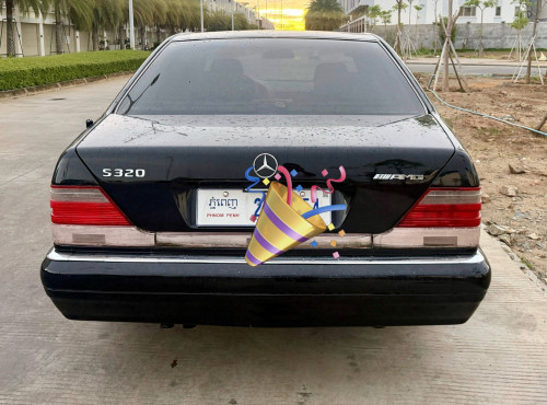 Mercedes S320 AMG តួវែង សំណុំសុីន ក្នុងលឿង ម្ចាស់ផ្ទាល់
